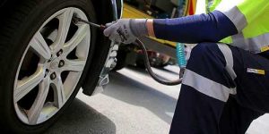 Rockdale-Towing-Roadside-Assistance-Baltimore-County-Maryland-Tire-Change
