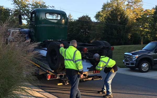 Rockdale-Towing-Flatbed-Towing-$-wheelers